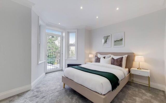 Captivating 2-bed Apartment in North London