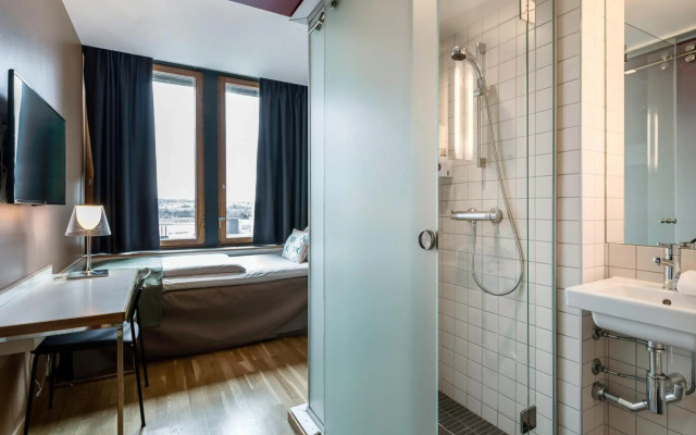 Quality Hotel 33