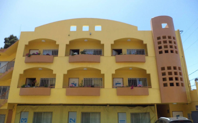 Hotel Pacific