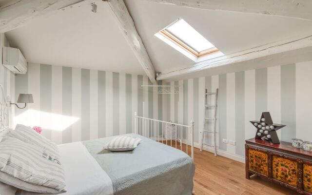Lovely Apartment in Florence for 6 - Three Bedroom Apartment, Sleeps 6