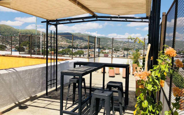 Andaina Hostel