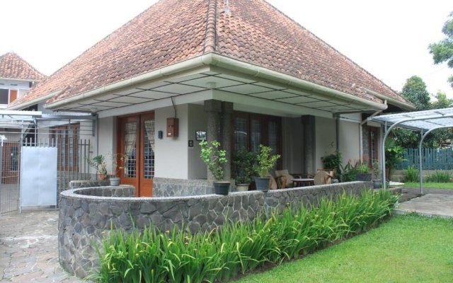 De Riau Guest House
