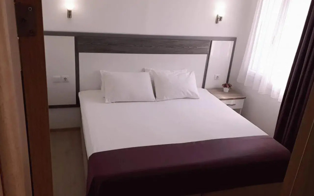 Parla Apart Otel