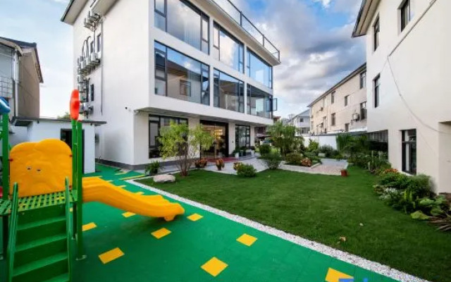 Front Garden and Back Residence