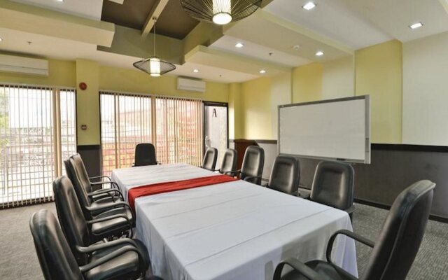 Express Inn - Cebu Hotel