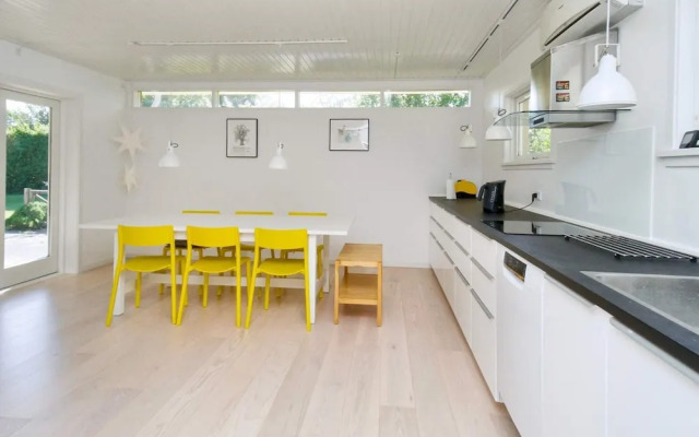 6 Person Holiday Home in Gilleleje