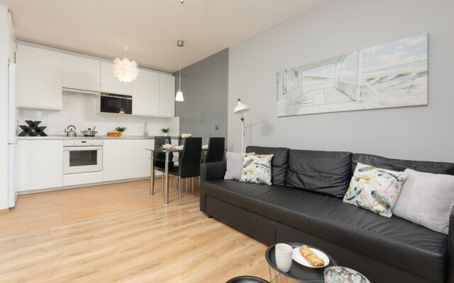 Apartment Wawrzyszewska by Renters