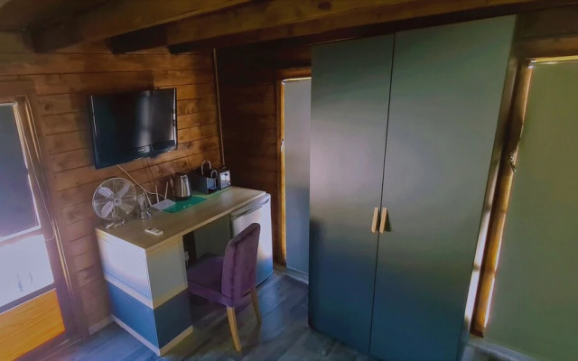 Wooden Bungalow by STAY BnB