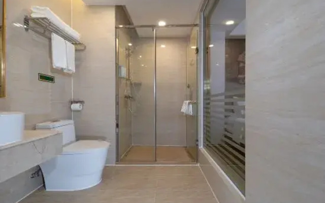 Vienna 3 Best Hotel (Maoming Diancheng)