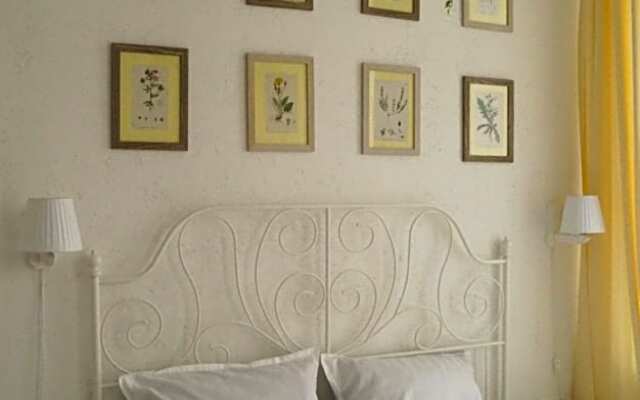 DABA Mini Hotel