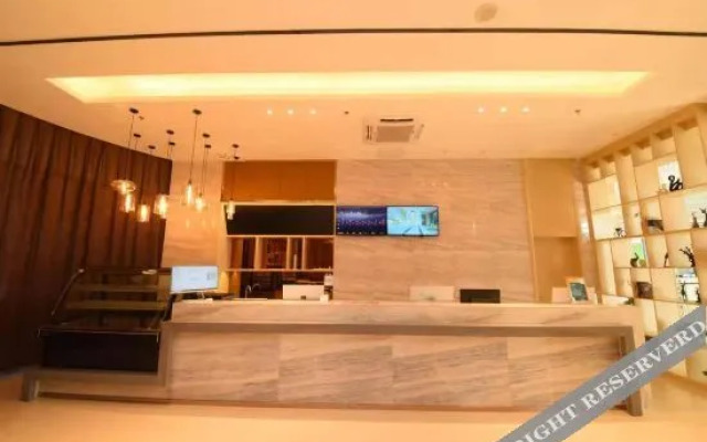 Yuanlong Hotel (Zhuhai Nanshui Bus Station)
