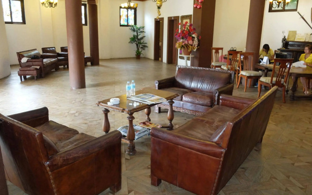 Lingganay Boracay Hotel Resort