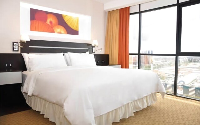 Hotel Plaza Meru