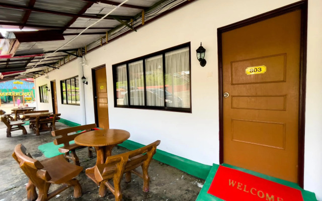 Sunrise Recreation Homestay & Chalet