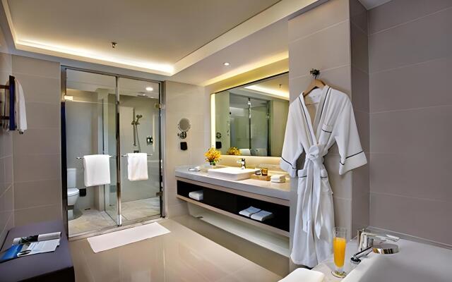 Mercure Hotel Dalian-Friendship Square