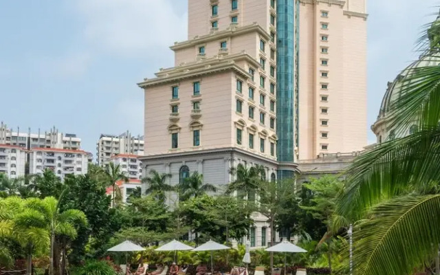 Sanya Baohong Hotel