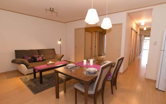 Le Machiya Kamishichiken