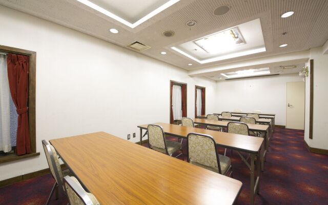 Hotel S-Plus Hiroshima Peace Park