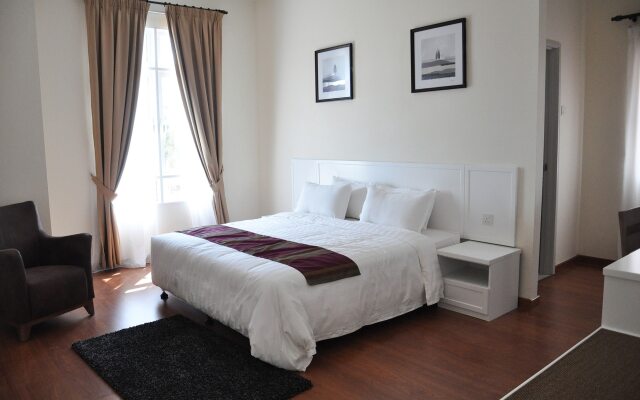 Everia Villas Resort