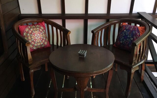 Gili Turtle Beach Resort