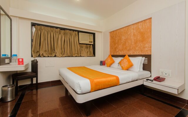 OYO 10248 Hotel Sahar International