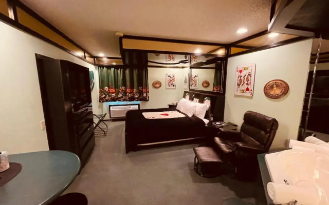 Designer Inn & Suites