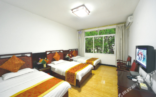 E'mei Mountain Cuizhu Hotel