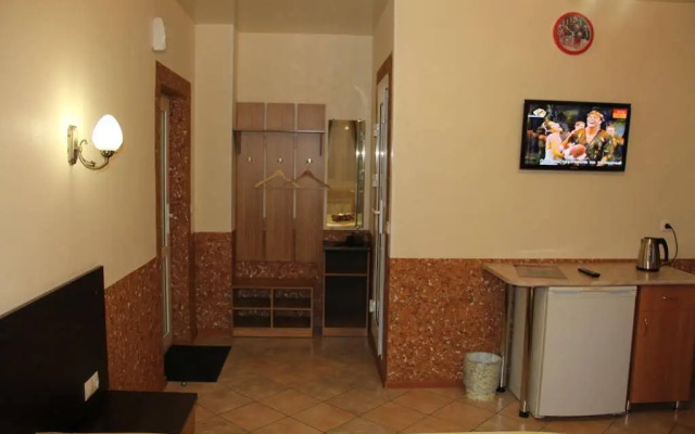 Alexandr House