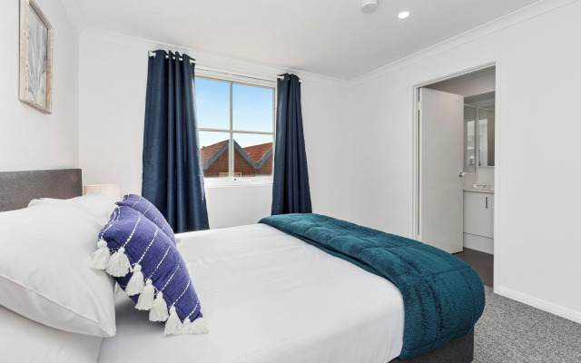 Hillarys Harbour Resort