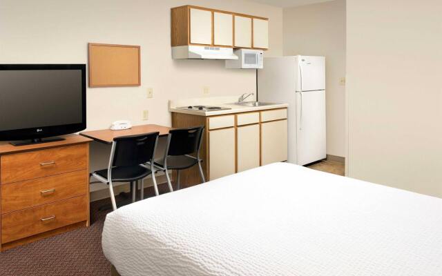 Woodspring Suites Ogden