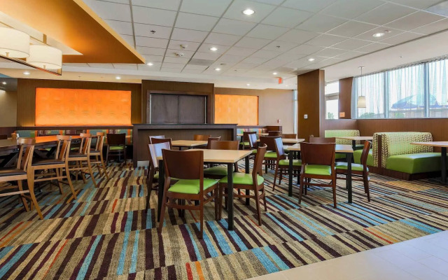 Fairfield Inn & Suites by Marriott Snyder