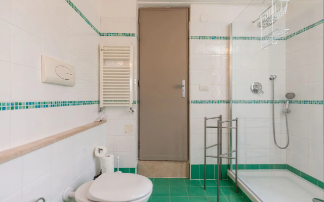 Bright Rooftop by Napoliapartments