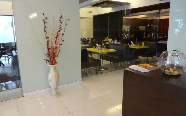 Keys Select by Lemon Tree Hotels, Nestor, Mumbai