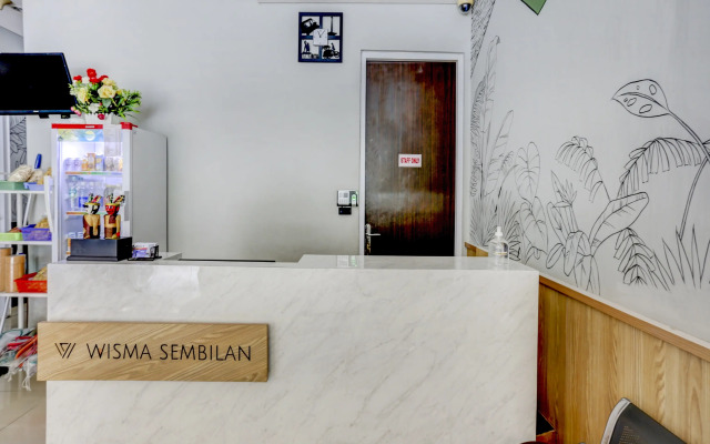 Super OYO Capital O 90056 Wisma Kebon Kacang 9