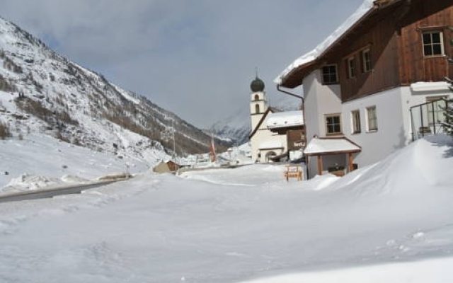 Appartementhaus Schalfblick