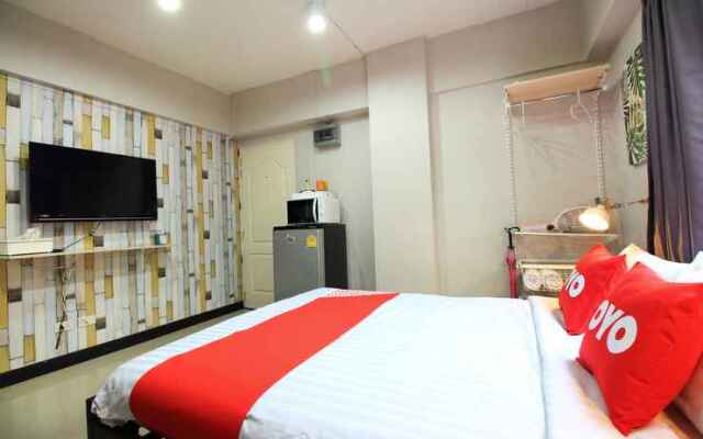 Ratchada Connect by OYO Rooms