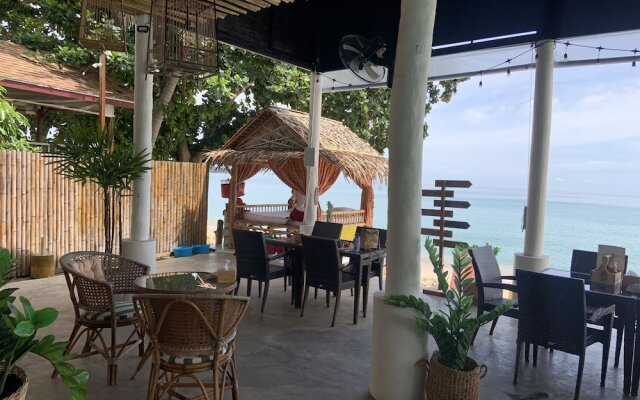 4U Resort
