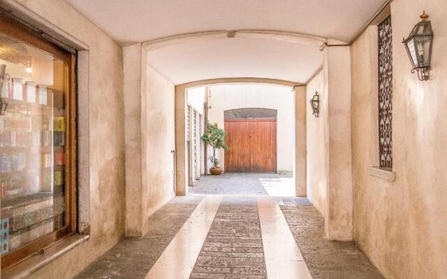 Camelia Home Suite
