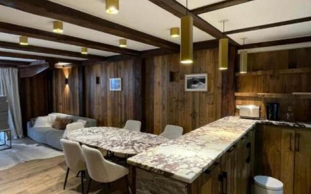 Luxury suite 70m2 balcon courchevel1850 parking