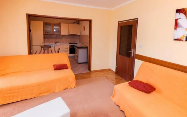 Mario - With Garden - A2