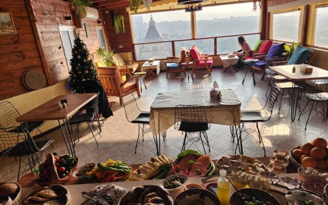 Seedi Yousef Hostel & Cafe