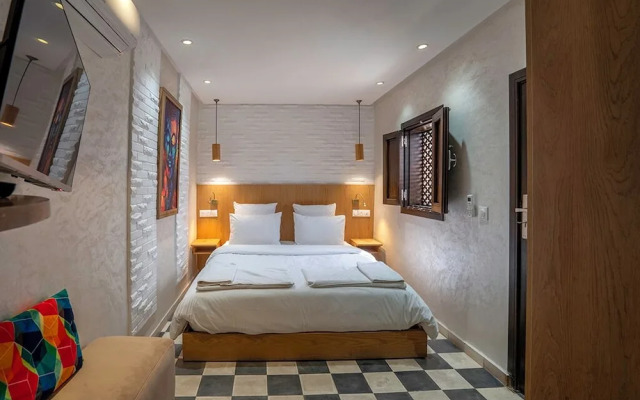 Maison Solaneos