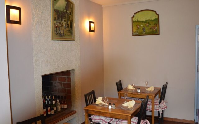 La Maison D'Hoursentut