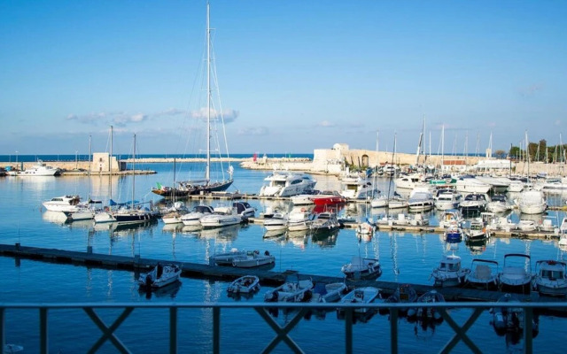 Suite Home Trani