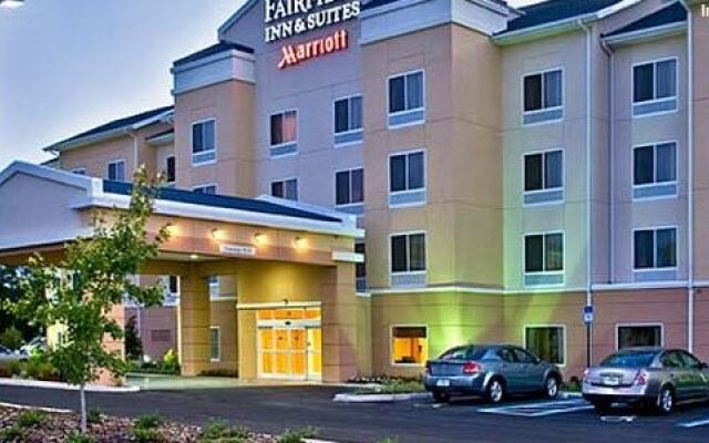 Fairfield Inn & Suites Lake City