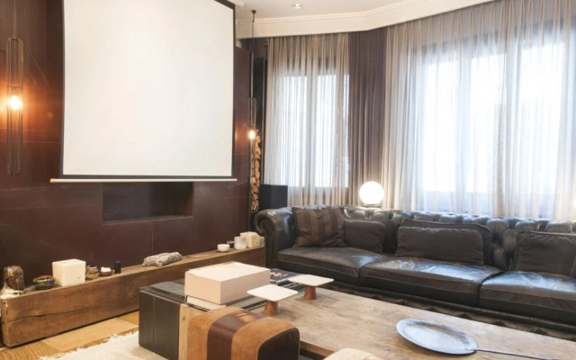 Charming Flat 450 m to City s Mall in Tesvikiye