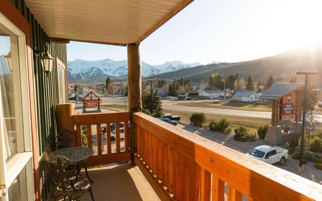 Best Western Plus Fernie Mountain Lodge