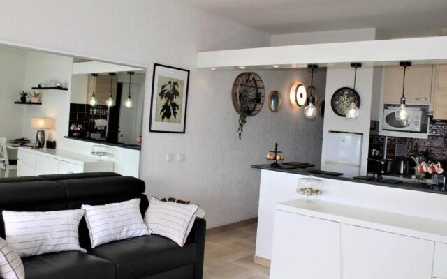 Appartement Villeneuve-Loubet, 2 pièces, 4 personnes - FR-1-252A-82