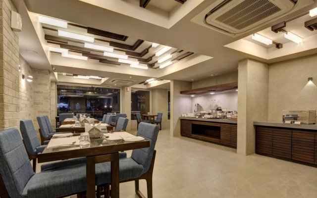 Hotel Carrefour