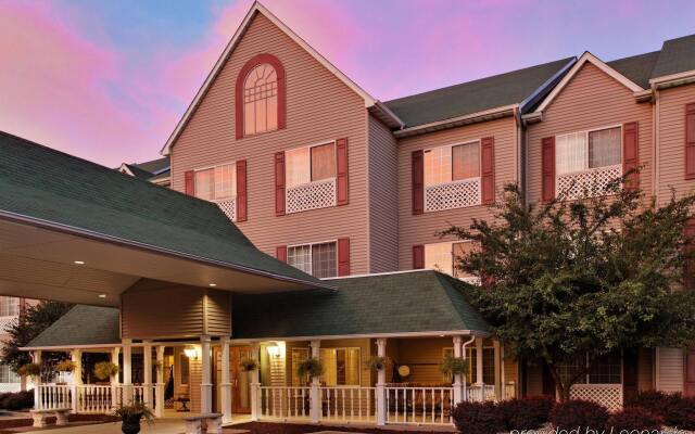 Garner Hotel Decatur Forsyth by IHG